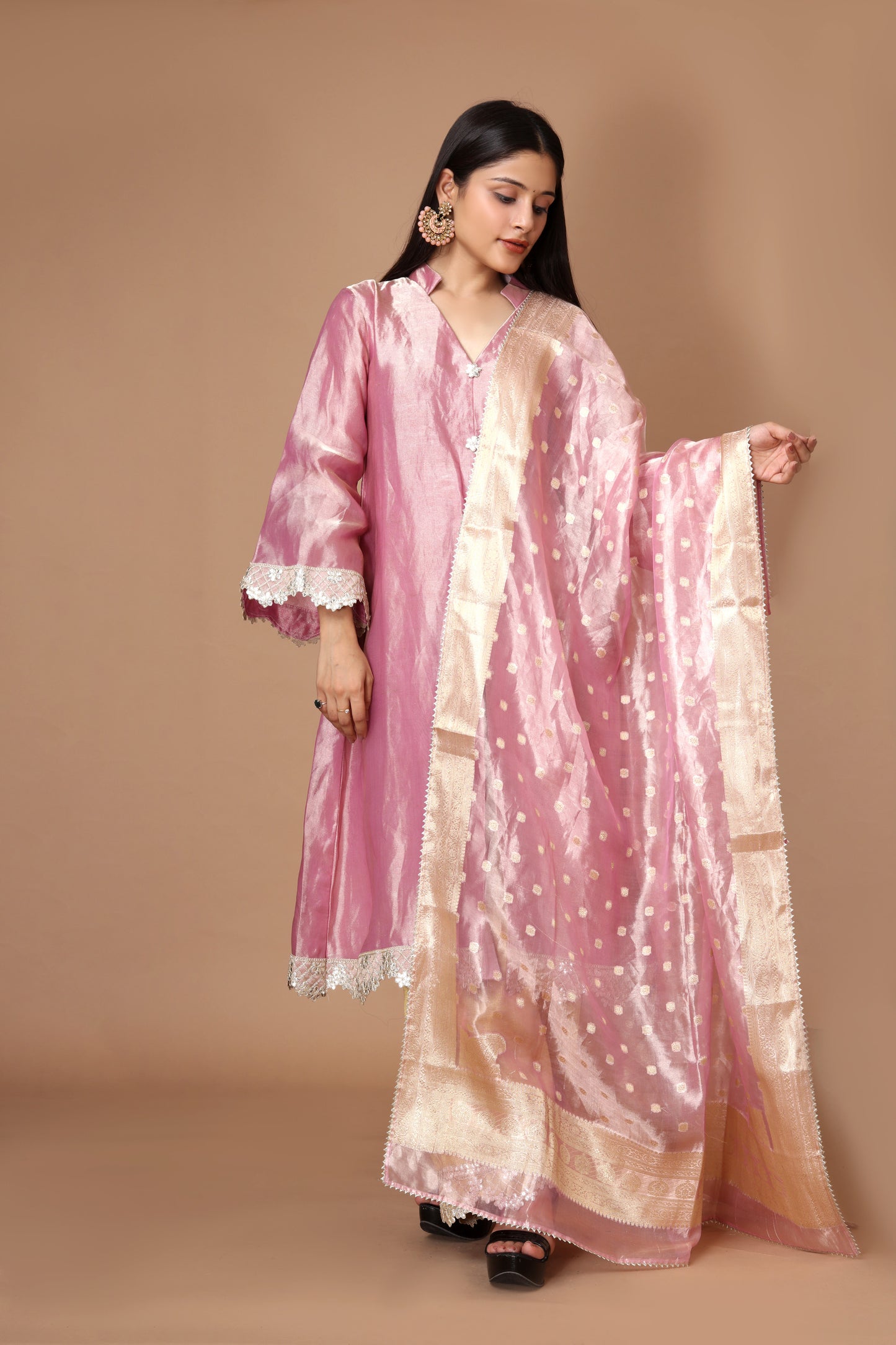 Tissue Silk Banarasi Kurta Set in Onion Pink and Gold