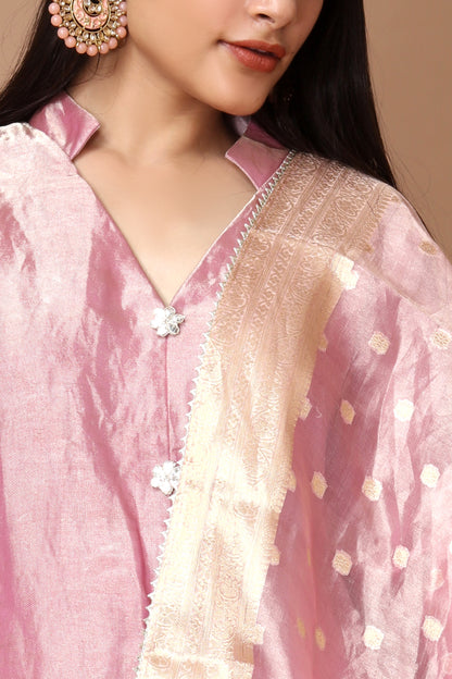 Tissue Silk Banarasi Kurta Set in Onion Pink and Gold