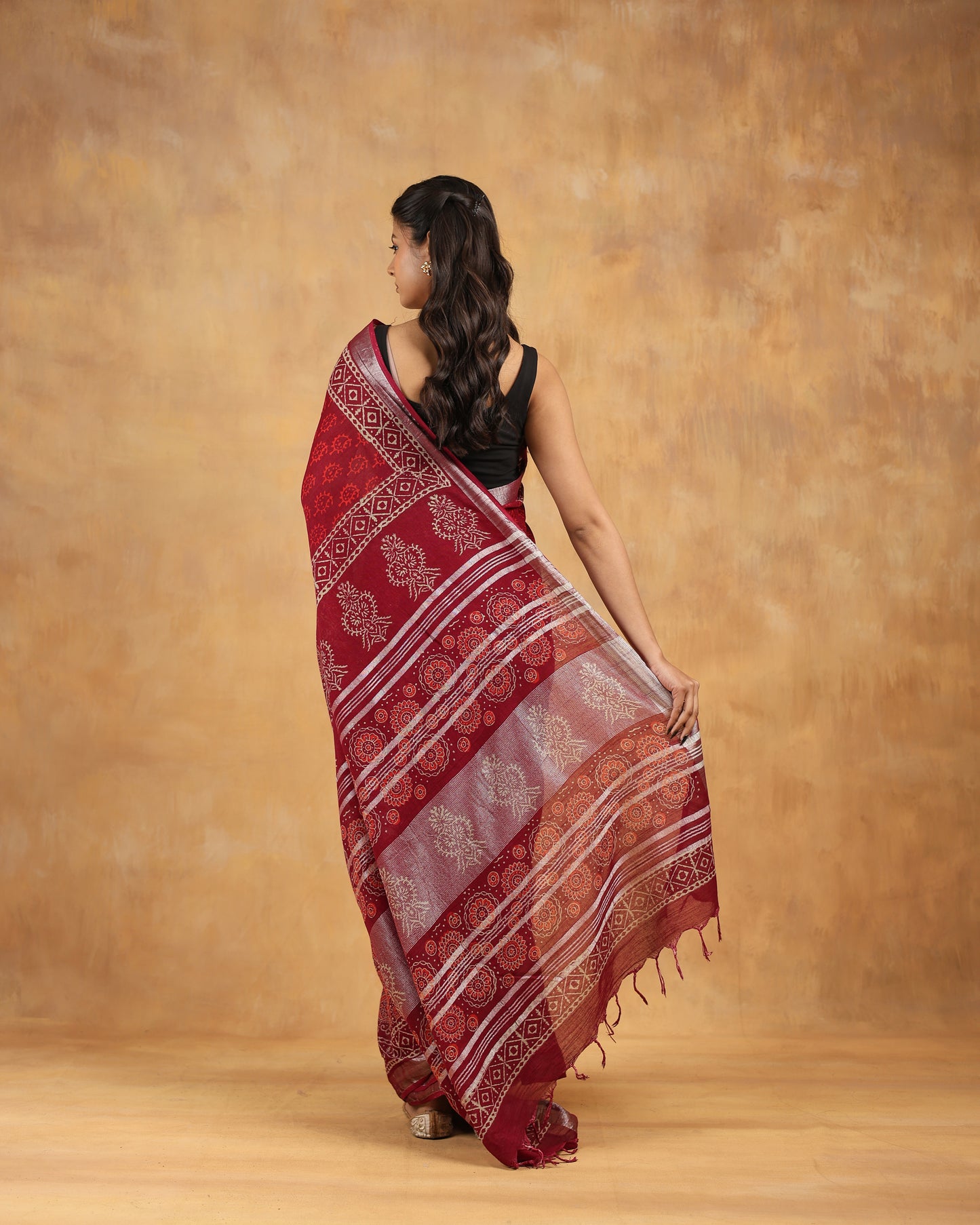 linen hand block hand printed saree