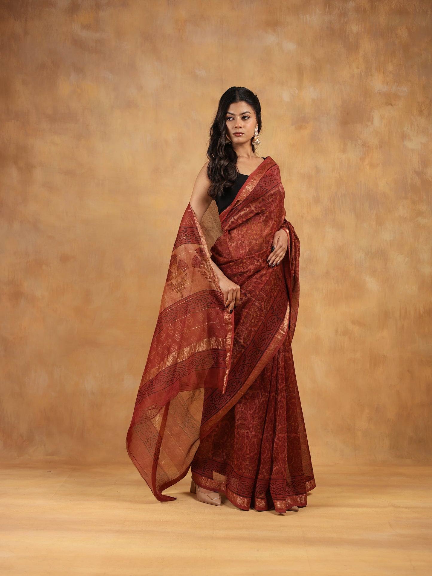 maheswari silk hand block printed saree